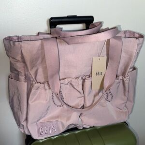 BEIS The Sport Carryall in Atlas Pink